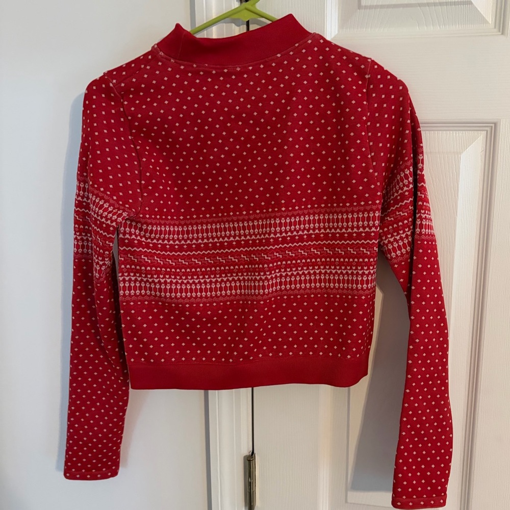 Fabletics Red and White Patterned Sweater style workout shirt